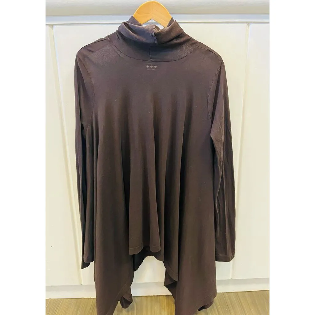 3 Dots Brown Long Sleeve - Size XL