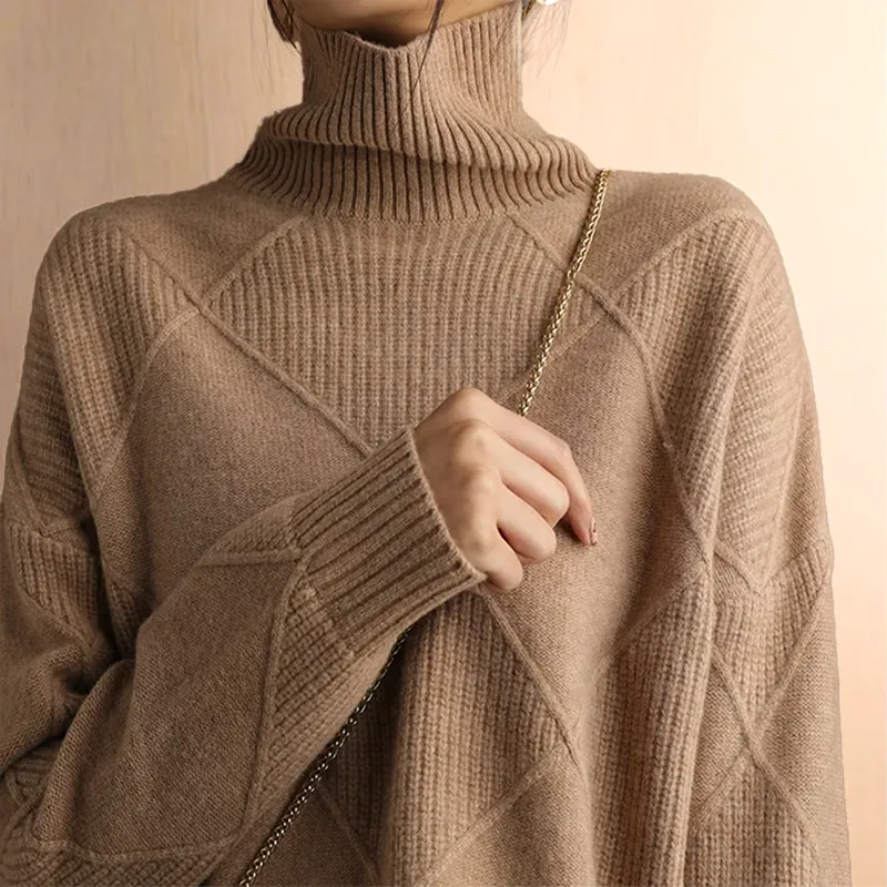 Amelie Chunky Knit Roll Turtleneck