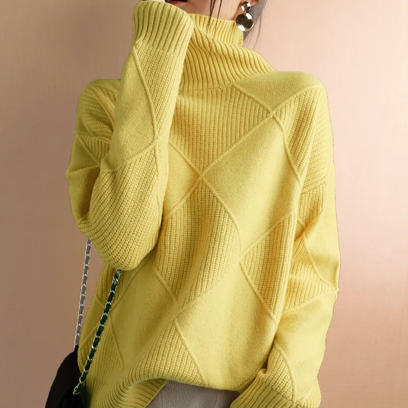 Amelie Chunky Knit Roll Turtleneck