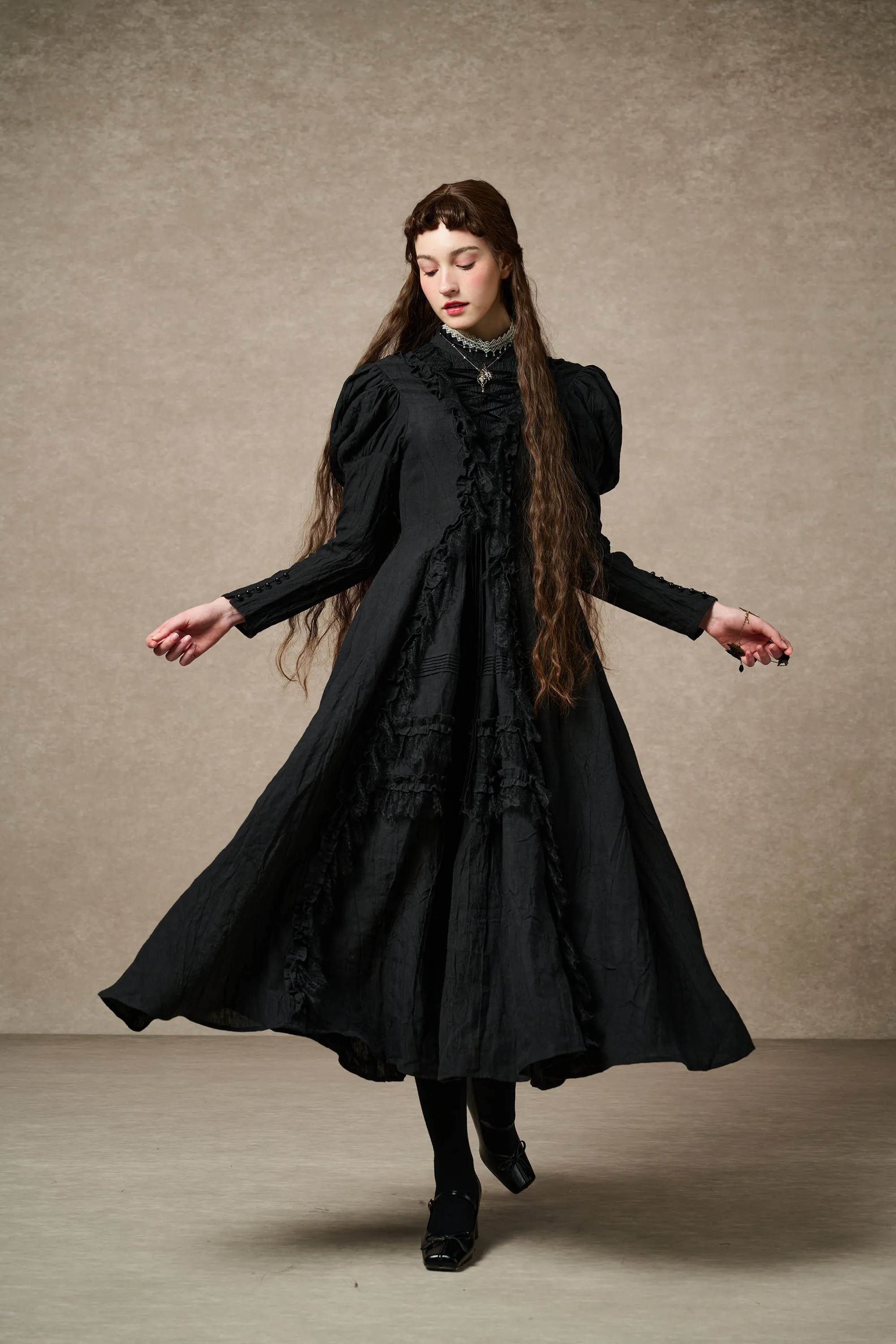 Elizabeth 15 | Black Victorian Linen Dress