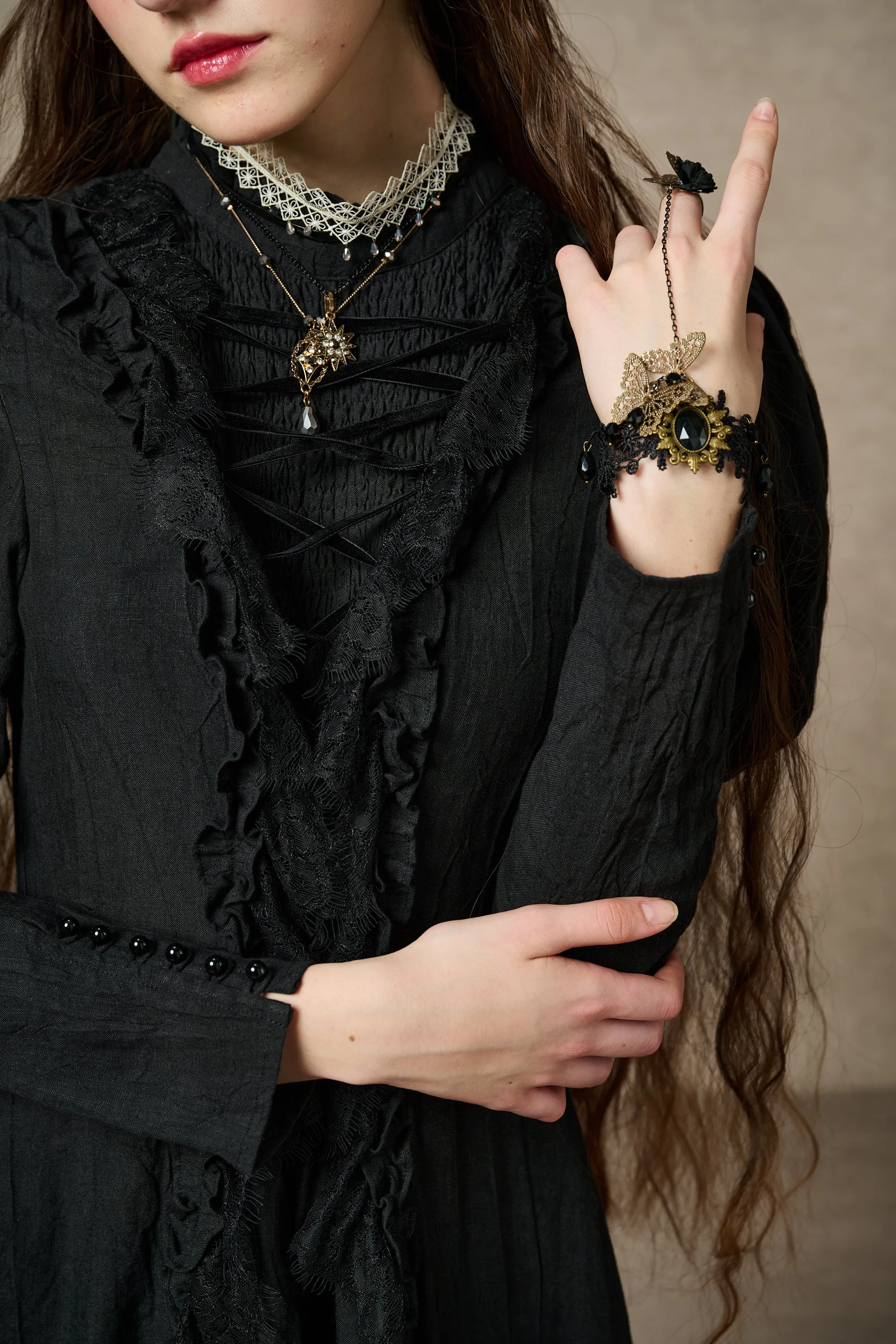 Elizabeth 15 | Black Victorian Linen Dress