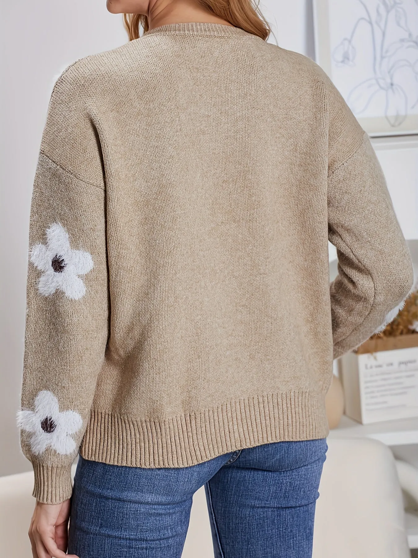 Tess | Pullover mit Blumenmuster und Rundhalsausschnitt