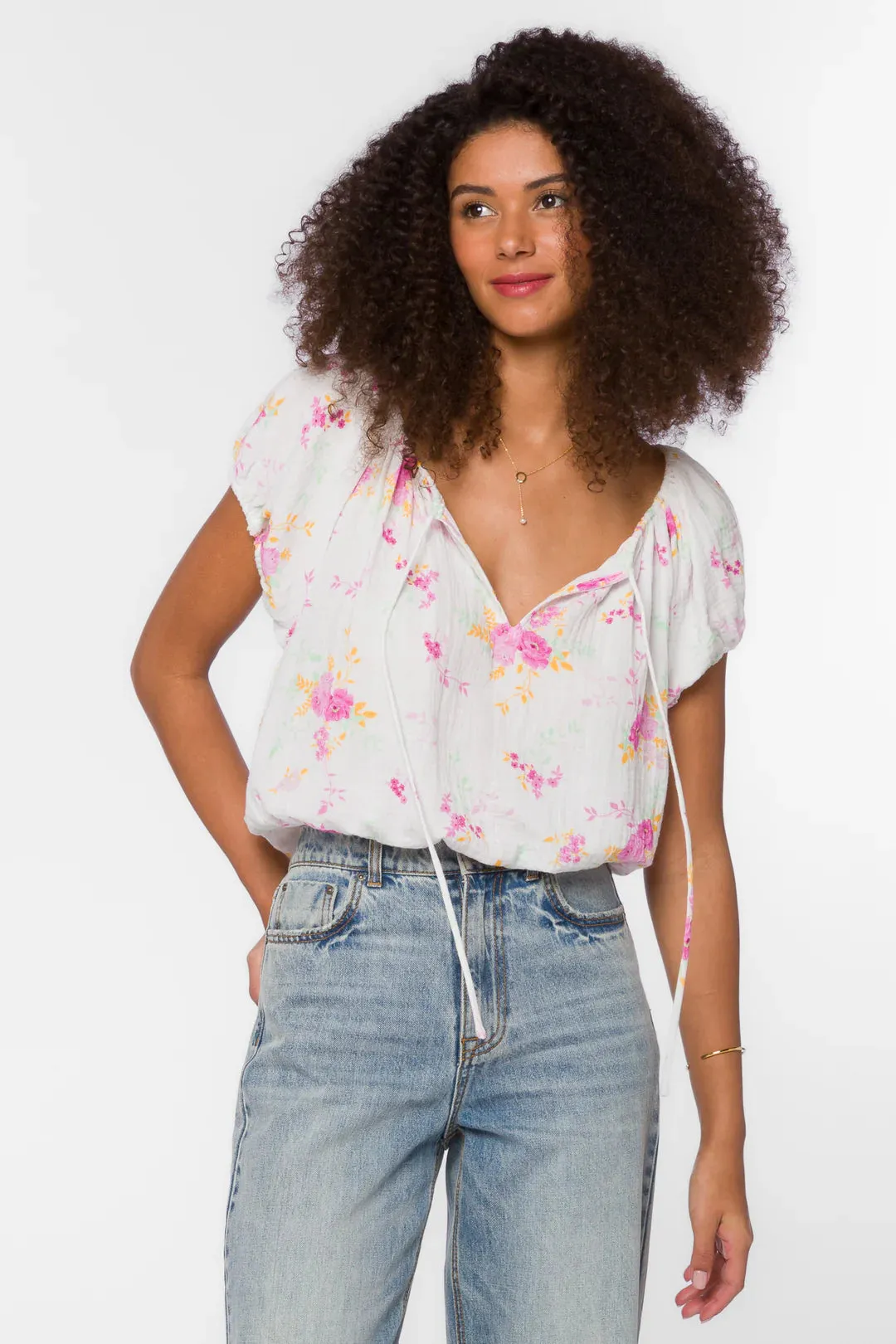 Velvet Heart Neema Pink Summer Roses Floral Top (White/Pink)